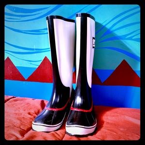Sorel Rain Boots 6